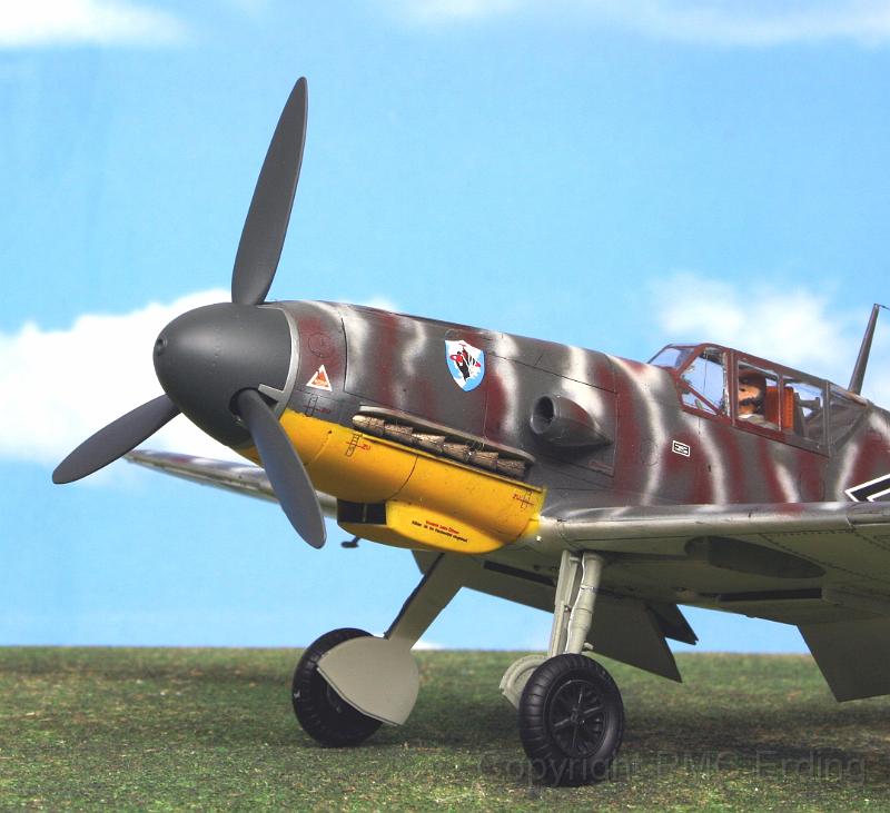 Bf109 F-4 Trop Hasegawa 1-32 Höhne Andreas 03.JPG